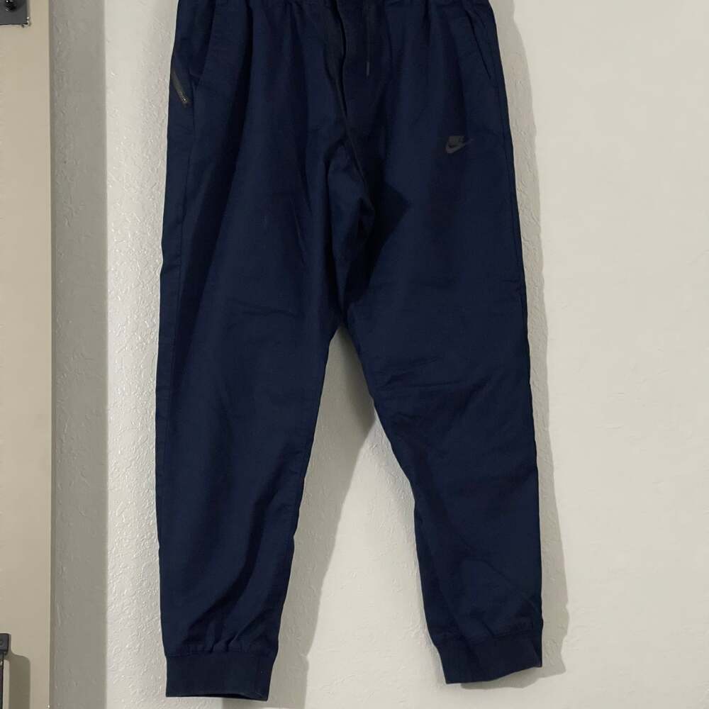 Nike Men’s Sportswear City Ready Woven Pants Joggers Navy Blue